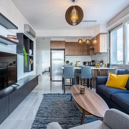 Sunflower 1-bedroom In Apartman Lárnaka