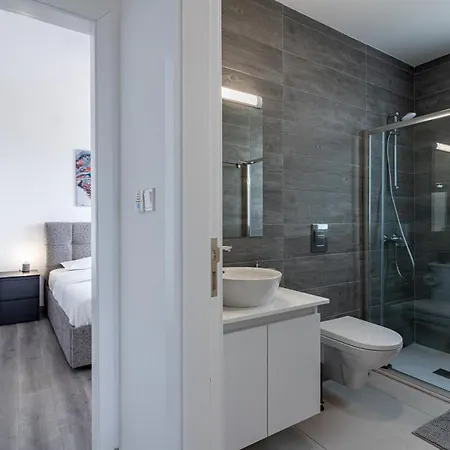 Sunflower 1-bedroom In Appartement Larnaca